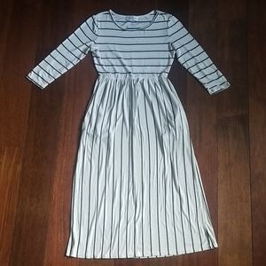 Iconic Luxe | Stretchy Striped Dress